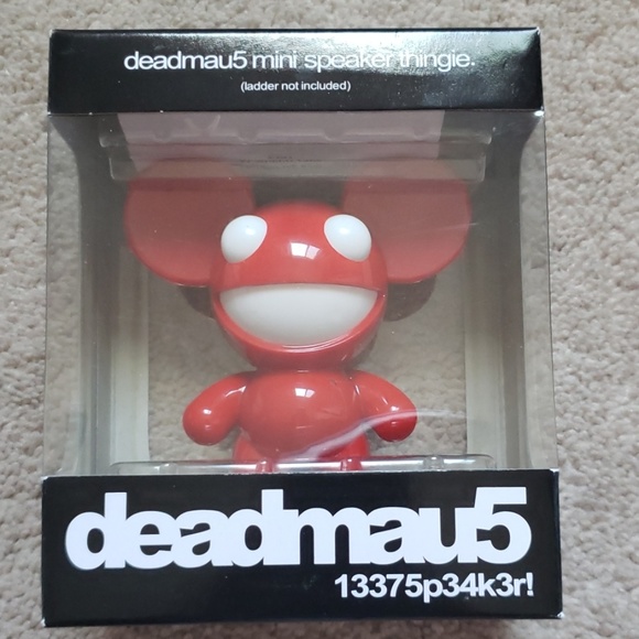 Other - NWB Deadmau5 Portable Speakers